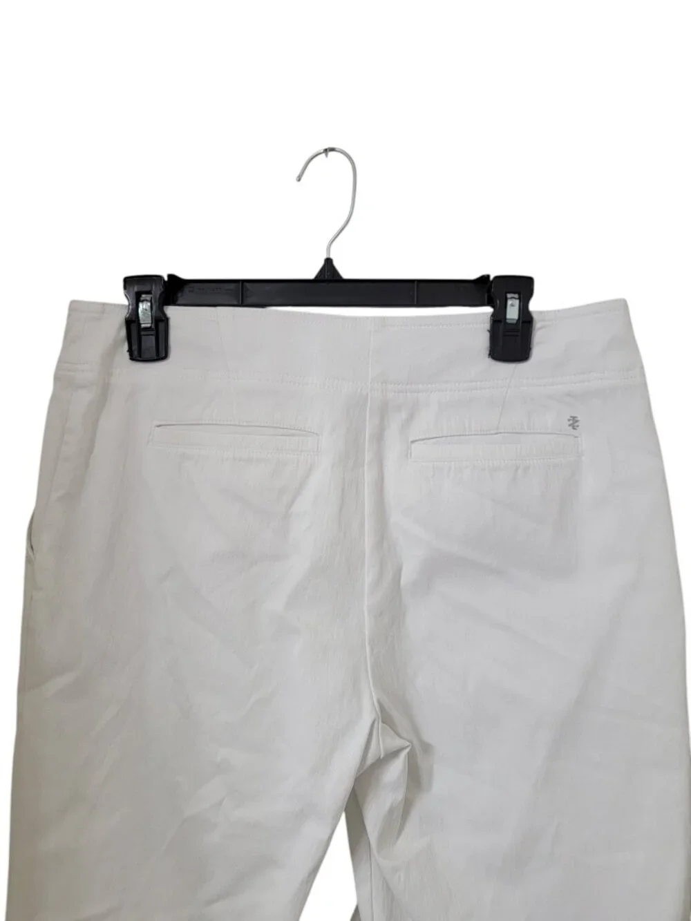 IZOD Golf Size 8 White Stretch Capri Pants